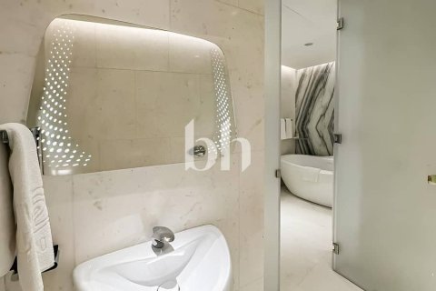 Apartament de închiriat în Business Bay, Dubai, EAU 1 dormitor, 76 mp.  №642767 - poză 10