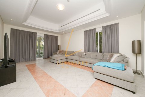 Vilă de închiriat în Green Community, Dubai, EAU 5 dormitoare, 882 mp. №718681 - poză 20