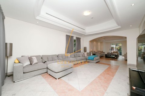 Vilă de închiriat în Green Community, Dubai, EAU 5 dormitoare, 882 mp. №718681 - poză 22