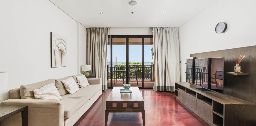 Apartment i Palm Jumeirah, Dubai, UAE 1 soveværelse, 107.58 kvm № 749961