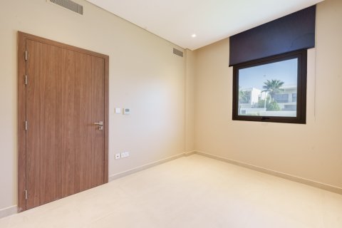 וילה להשכרה ב Yas Island, Abu Dhabi, איחוד האמירויות  4 חדרי שינה, 639.46 מ"ר, מספר 749957 - תמונה 8