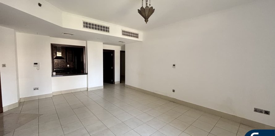 Huoneisto YANSOON Old Town, Dubai, Arabiemiraatit 2 makuuhuonetta, 128 m2 № 685419