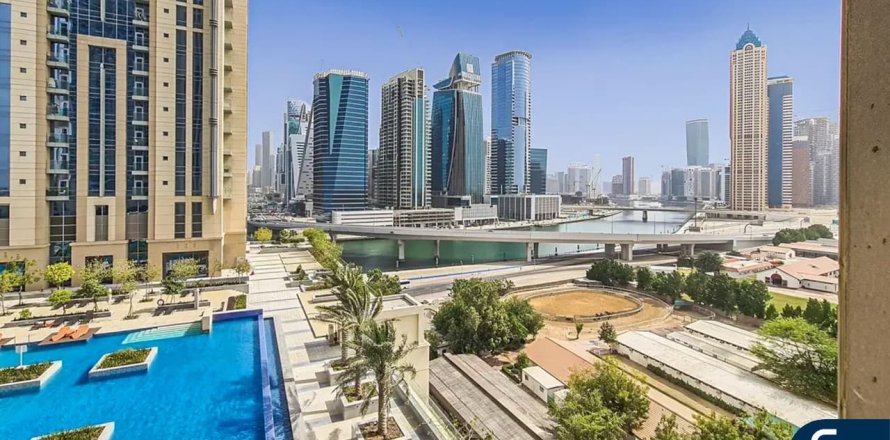 آپارتمان در Business Bay، Dubai ، امارات متحده عربی 1 خوابه ، 75 متر مربع.  شماره 685414