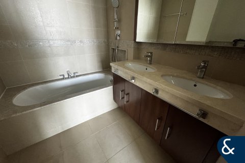 Appartement à louer à Downtown Dubai (Downtown Burj Dubai), Dubai, EAU 2 chambres, 129 m2 № 685416 - photo 9