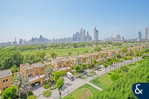 Apartman u THE LINKS u The Views, Dubai, UAE 3 spavaćih soba, 161 m2 Br. 668544 - fotografija 1