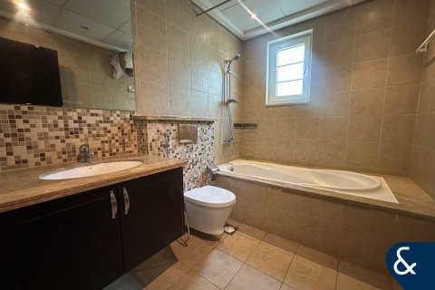 Villa uthyres i Jumeirah Park, Dubai, UAE 3 sovrum, 549 kvm Nr. 668547 - fotografi 10