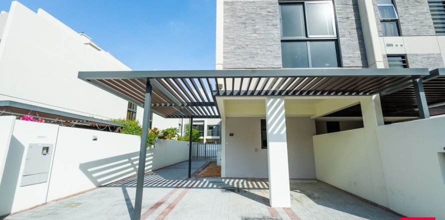 Таунхаус Дубай, БАӘ-да 3 жатын бөлмелер, 174.7 м² № 655797