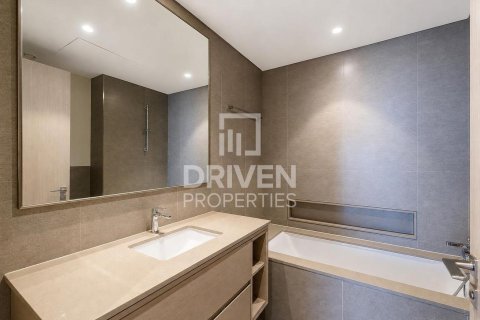 Lakás itt: Downtown Dubai (Downtown Burj Dubai), Dubai, EAE, 2 hálószoba, 111.2 m², azonosító: 762616 - fénykép 18