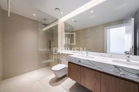 Apartment til leje i Jumeirah, Dubai, UAE 2 soveværelser, 111.2 kvm № 762617 - foto 13