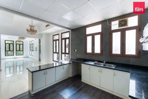 Řadový dům v Wadi Al Safa 2, Dubai, SAE 3 ložnice, 205.6 m² Č.: 754934