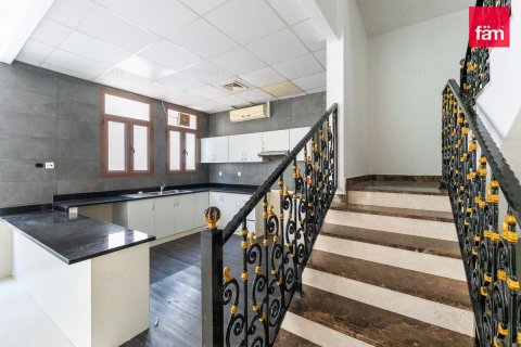 Māja Wadi Al Safa 2, Dubaijā, AAE 3 istabas, 205.6 m2 Nr. 754934 - attēls 5