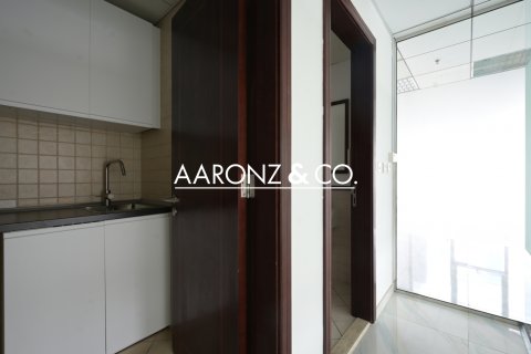 Kancelář v Jumeirah Lake Towers, Dubai, SAE 98.3 m² Č.: 670530 - fotografie 10