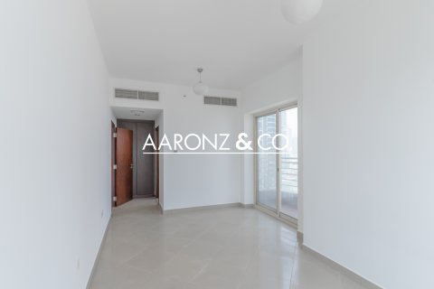 Apartamento en venta en Jumeirah Lake Towers, Dubai, EAU 3 dormitorios, 143.8 m2 № 670533 - foto 5