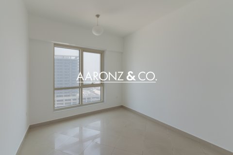 Apartamento en venta en Jumeirah Lake Towers, Dubai, EAU 3 dormitorios, 143.8 m2 № 670533 - foto 7