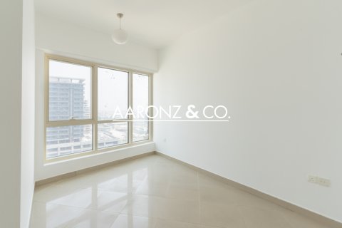 Apartman u Jumeirah Lake Towers, Dubai, UAE 3 spavaćih soba, 144 m2 Br. 670533 - fotografija 6