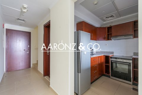 דירה למכירה ב Jumeirah Lake Towers, Dubai, איחוד האמירויות  2 חדרי שינה, 79 מ"ר, מספר 670531 - תמונה 10