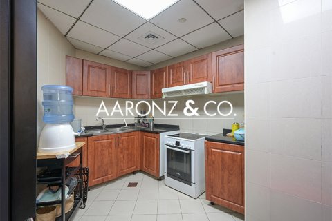 Huoneisto Jumeirah Lake Towers, Dubai, Arabiemiraatit 2 makuuhuonetta, 123.2 m2 № 670532 - kuva 11