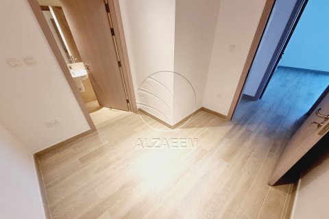 Huoneisto Yas Island, Abu Dhabi, Arabiemiraatit 3 makuuhuonetta, 130 m2 № 725760 - kuva 1
