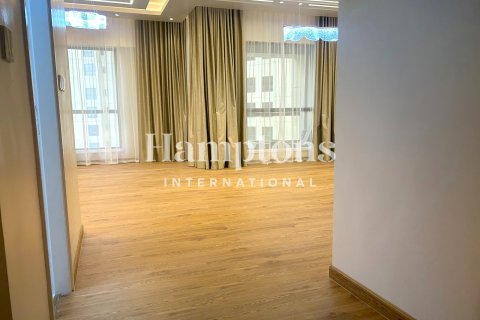 Apartman u Jumeirah Beach Residence, Dubai, UAE 3 spavaćih soba, 166.98013608 m2 Br. 705446 - fotografija 6