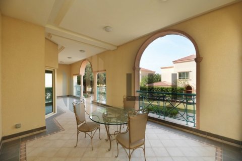 Villa zur Miete in Al Raha Beach, Abu Dhabi, VAE 4 Schlafzimmer, 715.1 m2 Nr. 564232 - Foto 12