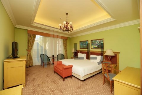 Villa zur Miete in Al Raha Beach, Abu Dhabi, VAE 4 Schlafzimmer, 715.1 m2 Nr. 564232 - Foto 18