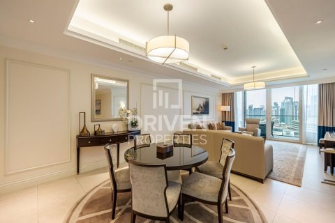 Lägenhet till försäljning i Downtown Dubai (Downtown Burj Dubai), Dubai, UAE 2 sovrum, 163 kvm Nr. 653763 - fotografi 3