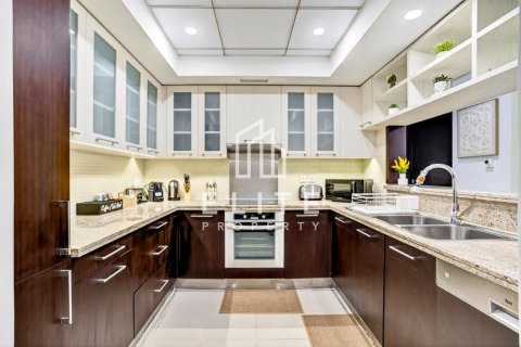 Apartman u gradu Dubai, UAE 1 spavaća soba, 81 m2 Br. 736512 - Slika 12