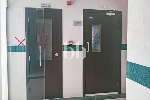 Clădire de vânzare în Sharjah, EAU 929 mp.  №642932 - poză 9