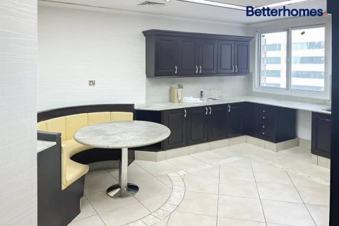 Penthouse na sprzedaż w Al Khan, Sharjah, ZEA 3 sypialnie, 318 mkw., nr 642937 - zdjęcie 8