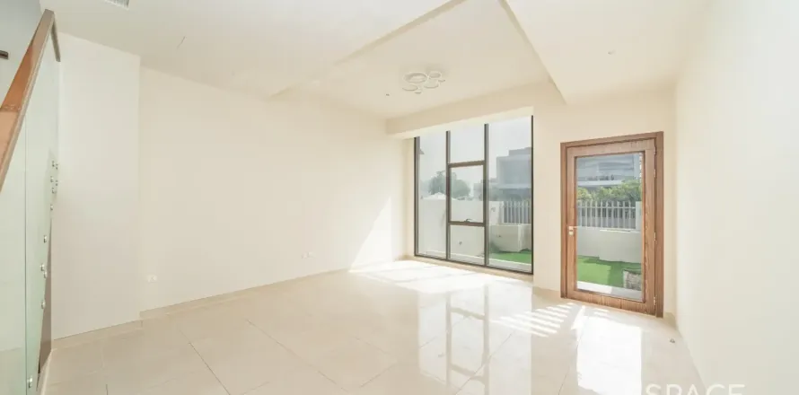 Villa in Al Furjan, Dubai, VAE 3 slaapkamers, 197 vr.m. nr 738240