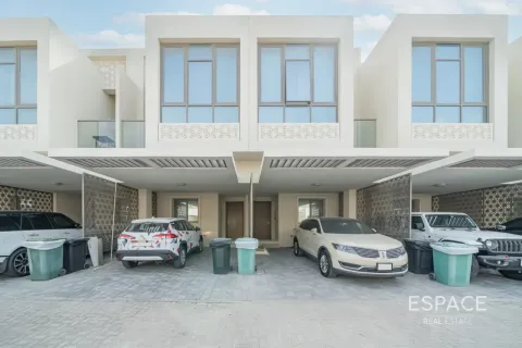 Vila u gradu Al Furjan, Dubai, UAE 3 spavaće sobe, 197 m2 Br. 738240 - Slika 17