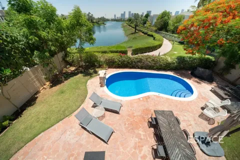 Βίλα σε Meadows, Dubai, ΗΑΕ 5 υπνοδωμάτια, 343 τ.μ. Αρ. 738237 - φωτογραφία 18