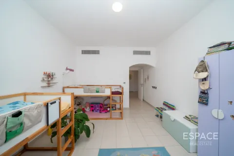 Villa til leie i Meadows, Dubai, Emiratene 5 soverom, 343 kvm Nr. 738237 - Foto 12