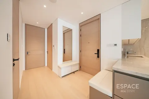 דירה להשכרה ב Jumeirah Beach Residence, Dubai, איחוד האמירויות 4 חדרי שינה, 237 מ"ר, מספר 738236 - תמונה 14