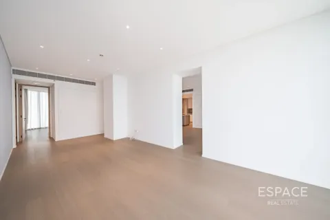 דירה להשכרה ב Jumeirah Beach Residence, Dubai, איחוד האמירויות 4 חדרי שינה, 237 מ"ר, מספר 738236 - תמונה 16