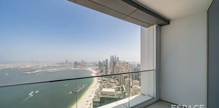 דירה ב Jumeirah Beach Residence, Dubai, איחוד האמירויות 4 חדרי שינה, 237 מ"ר מספר 738236