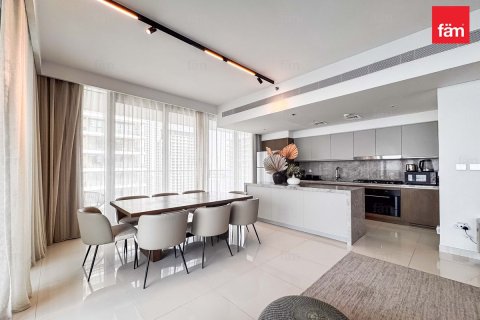 Appartement te huur in Dubai Harbour, Dubai, VAE 3 slaapkamers, 177.5 vr.m., nr 687669 - foto 5