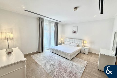 Villa til leie i Jumeirah Park, Dubai, Emiratene 4 soverom, 902 kvm Nr. 668399 - Foto 14