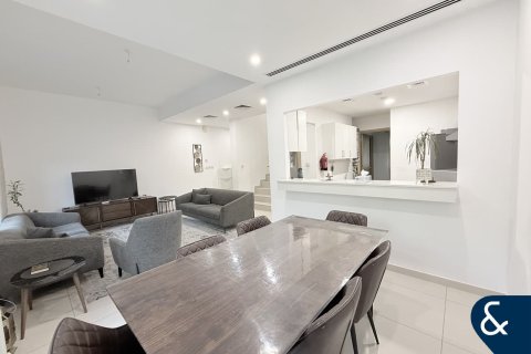 Dubai Land, Dubai, संयुक्त अरब अमीरात में विला, 3 बेडरूम, 161 वर्ग मीटर, संख्या 668385 - फ़ोटो 4