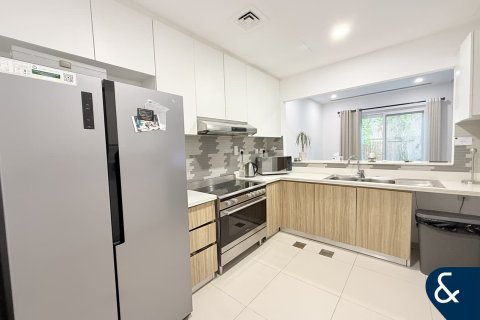 Dubai Land, Dubai, संयुक्त अरब अमीरात में विला, 3 बेडरूम, 161 वर्ग मीटर, संख्या 668385 - फ़ोटो 5