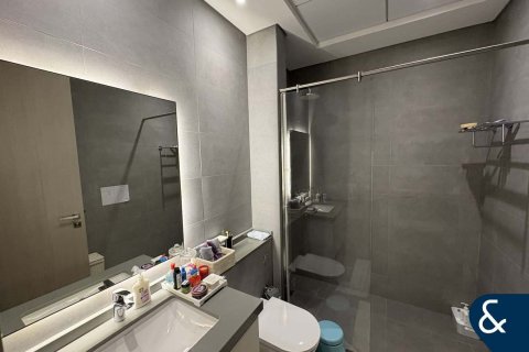 Shtëpi në qytet në Dubai Sports City, Dubai, Emiratet e Bashkuara Arabe 4 dhoma gjumi, 343 m2. № 668390 - Foto 12