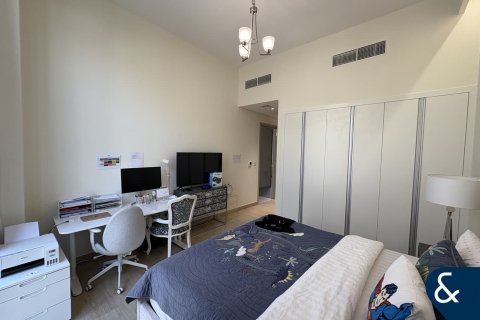 Shtëpi në qytet në Dubai Sports City, Dubai, Emiratet e Bashkuara Arabe 4 dhoma gjumi, 343 m2. № 668390 - Foto 9