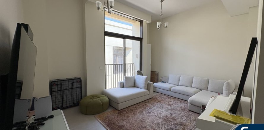 Casa urbana em Dubai Sports City, Dubai, EAU 4 quartos, 343 m2 № 668390