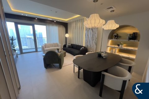 Apartemen di Downtown Dubai (Downtown Burj Dubai), UEA 3 kamar tidur, 159 m2 nomor 668387 - foto 1