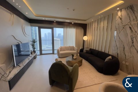 Apartemen di Downtown Dubai (Downtown Burj Dubai), UEA 3 kamar tidur, 159 m2 nomor 668387 - foto 2