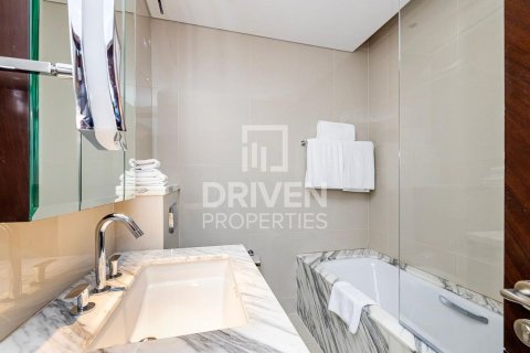 Appartamento in affitto a Downtown Dubai (Downtown Burj Dubai), Dubai, EAU 2 camere da letto, 123.47 mq. № 744784 - foto 9