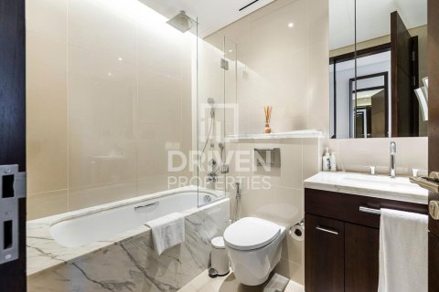 Appartamento in affitto a Downtown Dubai (Downtown Burj Dubai), Dubai, EAU 3 camere da letto, 226.4 mq. № 744782 - foto 13