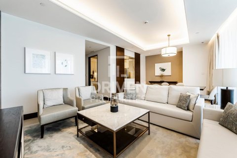 Appartamento in affitto a Downtown Dubai (Downtown Burj Dubai), Dubai, EAU 3 camere da letto, 226.4 mq. № 744782 - foto 2