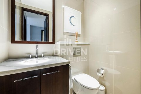Appartamento in affitto a Downtown Dubai (Downtown Burj Dubai), Dubai, EAU 3 camere da letto, 226.4 mq. № 744782 - foto 14