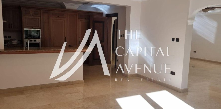 Řadový dům na Saadiyat Island, Abu Dhabi, SAE 4 ložnice, 396.88 m² Č.: 737321